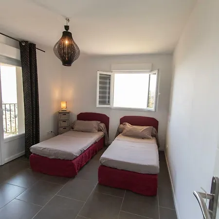 F4 Neuf, 50m² Jardin, Cuisine D'ete, Barbecue Et Terrasse