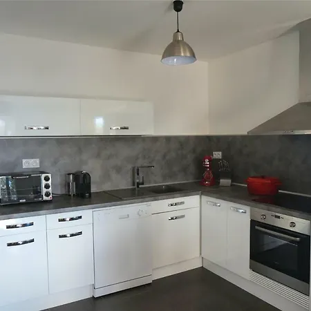 Apartment F4 Neuf, 50m² Jardin, Cuisine D'ete, Barbecue Et Terrasse Olmeto (Corsica)