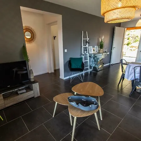F4 Neuf, 50m² Jardin, Cuisine D'ete, Barbecue Et Terrasse Olmeto (Corsica)